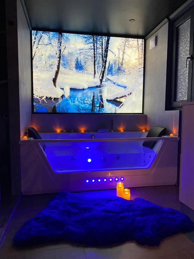 Villa Balneo, Sauna Et De Nombreuses Surprises *